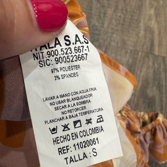 Italian Colourful Blouse - Picture 3 of 3